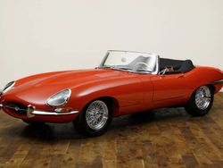 Rouge Utilisé 1961 Jaguar E-Type Cabriolet | 169 000 €