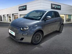Mineral grey métal Utilisé 2022 Fiat 500e Berline | 17 990 € (Prix juste)