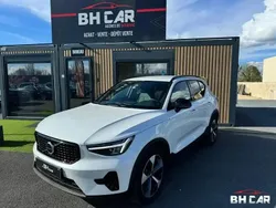 Blanc Utilisé 2024 Volvo XC40 Plus SUV | 36 490 € (Super prix)