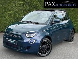 Vert Utilisé 2023 Fiat 500C La Prima Cabriolet | 22 500 € (Prix assez cher)