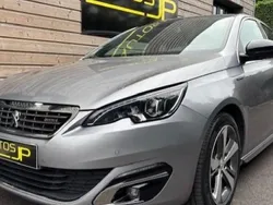 Utilisé 2015 Peugeot 308 GT-line Berline | 9 990 € (Prix juste)