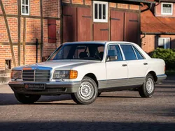 Blanc Utilisé 1984 Mercedes 500 Berline | 36 900 €