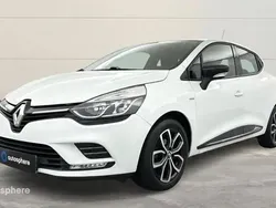 Utilisé 2019 Renault Clio IV LIMITED Berline | 11 999 € (Prix juste)