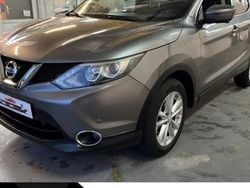 Gris Occasion 2016 Nissan Qashqai N-Connecta SUV | 11 999 € (Prix juste)
