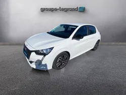 Blanc Utilisé 2023 Peugeot 208 Active Citadine | 13 880 € (Prix juste)