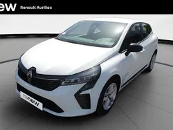 Blanc Utilisé 2024 Renault Clio V Evolution Citadine | 15 790 € (Prix juste)