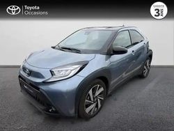 Bi ton gris celestine noir Utilisé 2024 Toyota Aygo X SUV | 18 990 €