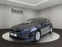 Gris Nouvelle 2025 Kia Ceed Berline | 22 980 € (Prix juste)