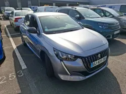 Utilisé 2022 Peugeot 208 Style Citadine | 13 390 € (Prix juste)