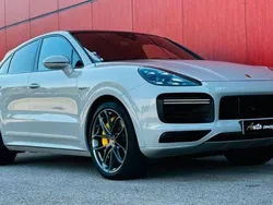Utilisé 2019 Porsche Cayenne Turbo S SUV | 129 900 €
