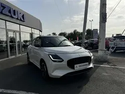 Blanc Nouvelle 2025 Suzuki Swift Berline | 19 190 € (Prix assez cher)