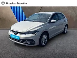 Gris Utilisé 2024 VW Polo Style Berline | 24 474 € (Prix juste)