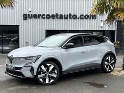 Gris Utilisé 2023 Renault Mégane Equilibre SUV | 21 490 € (Super prix)