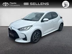 Blanc Utilisé 2023 Toyota Yaris Hybrid Design | 22 480 € (Prix juste)