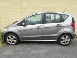 Beige Utilisé 2006 Mercedes A180 Avantgarde Monospace | 900 € (Prix cher)