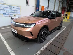 Orange Utilisé 2024 Opel Grandland Electric SUV | 38 989 €