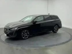 Noir Utilisé 2022 Peugeot 308 Allure Break | 18 137 € (Bon prix)