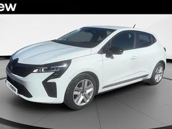 Blanc Utilisé 2024 Renault Clio V Evolution Citadine | 15 990 € (Prix juste)