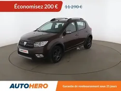 Mauve Utilisé 2017 Dacia Sandero Citadine | 11 090 € (Prix juste)