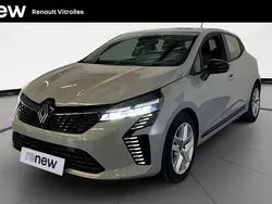 Gris Utilisé 2024 Renault Clio V Evolution Citadine | 16 199 € (Prix juste)