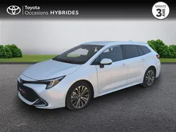 Blanc Utilisé 2024 Toyota Corolla Design | 30 000 € (Prix assez cher)