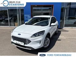 Blanc Utilisé 2023 Ford Kuga Titanium SUV | 27 490 € (Prix juste)