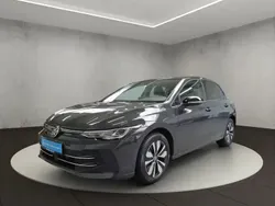 Gris Utilisé 2024 VW Golf VIII Life Berline | 31 100 € (Prix assez cher)