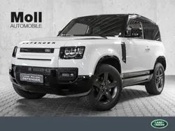Utilisé 2023 Land Rover Defender SUV | 62 490 €