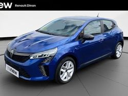 Bleu Utilisé 2024 Renault Clio V Evolution Berline | 16 290 € (Prix juste)