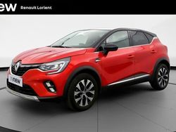 Rouge Utilisé 2024 Renault Captur Techno SUV | 18 990 € (Prix juste)
