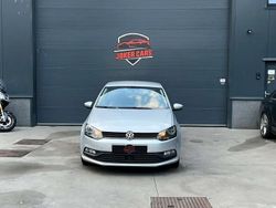 Gris Utilisé 2014 VW Polo Berline | 7 990 € (Bon prix)