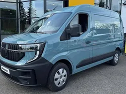 Bleu Nouvelle 2025 Renault Master Van | 54 500 €