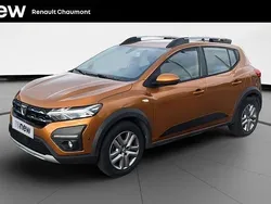 Orange Utilisé 2022 Dacia Sandero Comfort Citadine | 14 700 € (Prix juste)