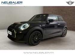 Enigmatic black Utilisé 2023 Mini Cooper SE Premium Citadine | 22 990 € (Prix juste)