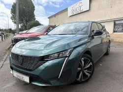 Vert Utilisé 2023 Peugeot 308 Allure Break | 21 015 € (Prix juste)