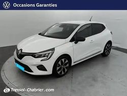 Blanc Utilisé 2023 Renault Clio V Evolution Berline | 14 700 € (Prix juste)