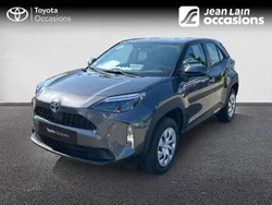 Gris Utilisé 2023 Toyota Yaris Hybrid SUV | 24 290 € (Prix juste)