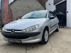 Gris Occasion 2004 Peugeot 206 Citadine | 2 460 € (Prix juste)