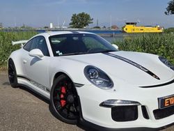 Blanc Utilisé 2013 Porsche 911 GT3 Coupé | 114 991 € (Prix assez cher)