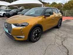 Or impérial (m) toit blanc opale Utilisé 2020 DS Automobiles DS3 Crossback E-Tense So Chic SUV | 15 990 € (Bon prix)