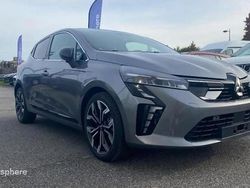 Gris Nouvelle 2025 Mitsubishi Colt Intense Berline | 19 999 € (Prix juste)