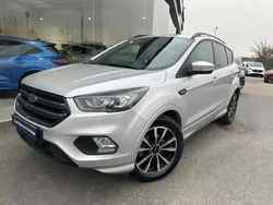Gris lunaire Utilisé 2019 Ford Kuga ST-Line SUV | 17 999 € (Prix juste)