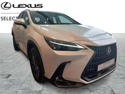 Blanc Utilisé 2025 Lexus NX450h+ Executive Line SUV | 58 973 € (Super prix)