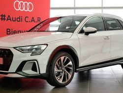 Blanc glacier métallisé Utilisé 2025 Audi A3 Sport Berline | 45 760 €