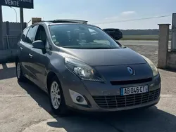 Gris Utilisé 2009 Renault Grand Scénic III Monospace | 4 990 € (Prix assez cher)