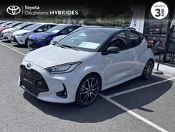 Noir Utilisé 2023 Toyota Yaris Hybrid Sport | 24 990 € (Prix assez cher)