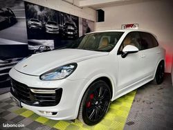 Blanc Utilisé 2016 Porsche Cayenne Turbo SUV | 44 990 €