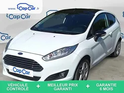 Blanc Utilisé 2015 Ford Fiesta Titanium Citadine | 7 370 € (Prix juste)
