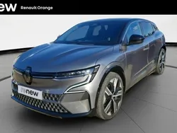 Gris Utilisé 2022 Renault Mégane Iconic Berline | 25 999 € (Prix juste)