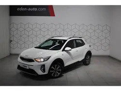 Blanc Utilisé 2022 Kia Stonic Active SUV | 14 690 € (Prix juste)